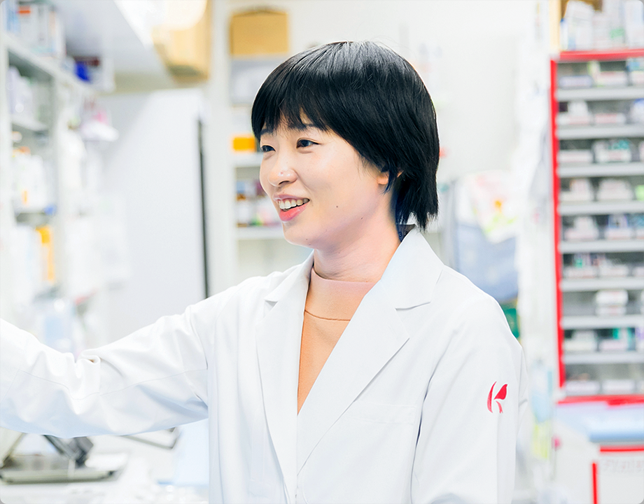 中途薬剤師採用インタビュー利倉咲恵の画像