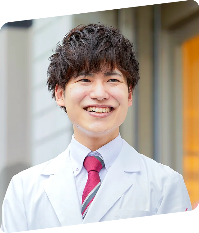 男性薬剤師の写真
